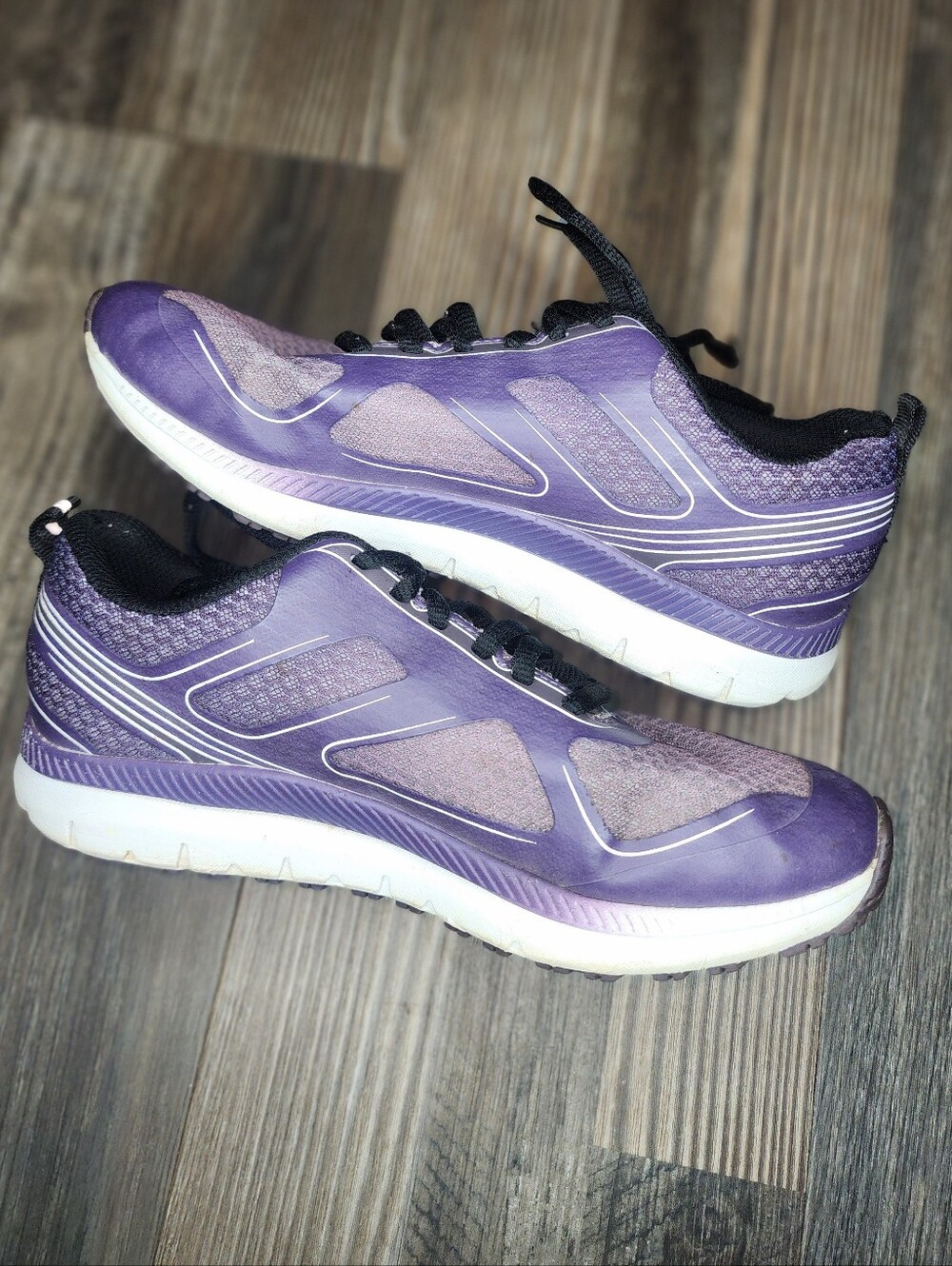 Women's TURNER Sneakers Purple Size 7 Athleisure Cushioned Exercise